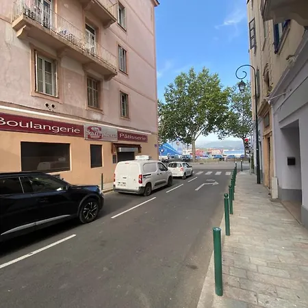 F2 Glamour Centre Historique * 阿雅克肖