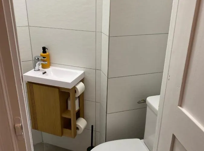 F2 Glamour Centre Historique * 阿雅克肖