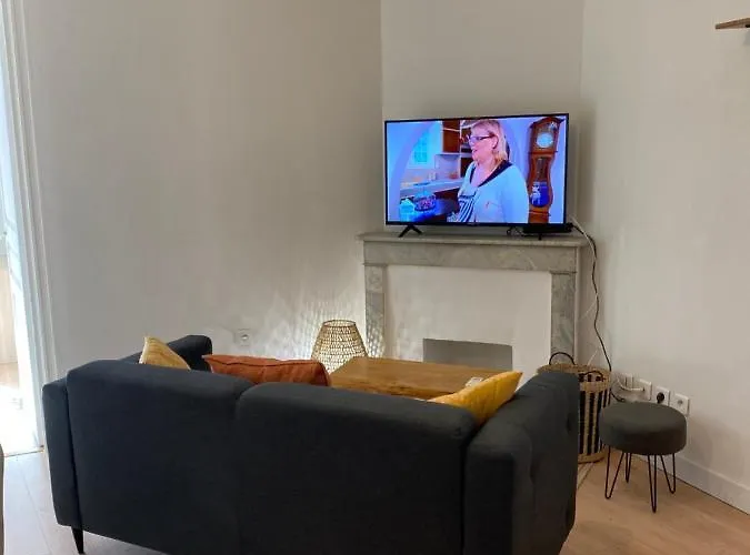 Apartment F2 Glamour Centre Historique *